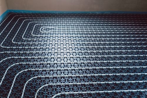 Chauffagiste Massy - Un plancher chauffant en construction.