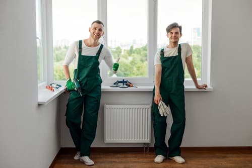 vitrier Décines-Charpieu - Deux vitriers en intervention.