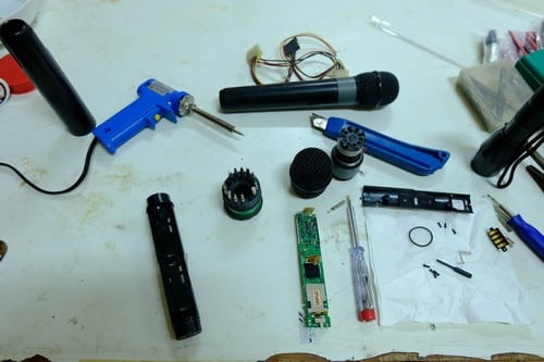 électricien Marseille 13006 - Outils nécessaires à un électricien